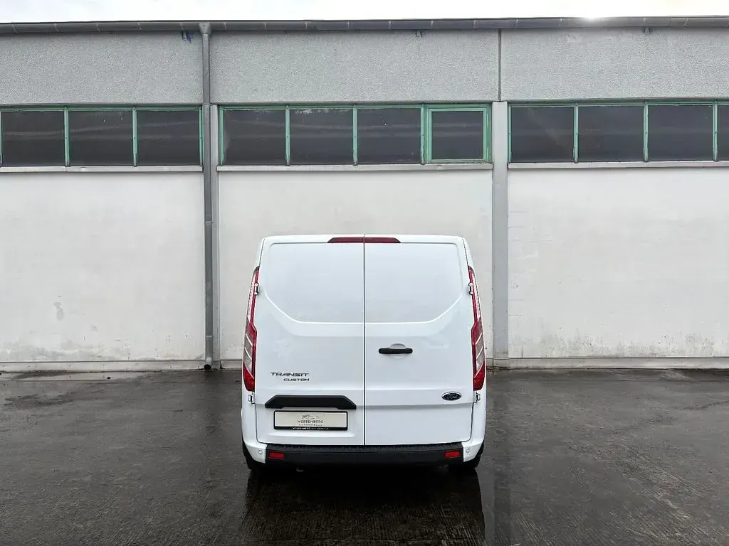 Second-hand Ford Transit Custom 131 CP (96 kW) 2021 Alb Monovolum