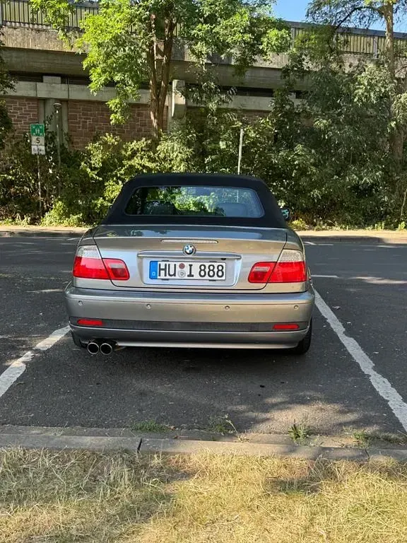Gebraucht BMW 320 Cabriolet 170 PS (125 kW) 2004 Grau Cabrio