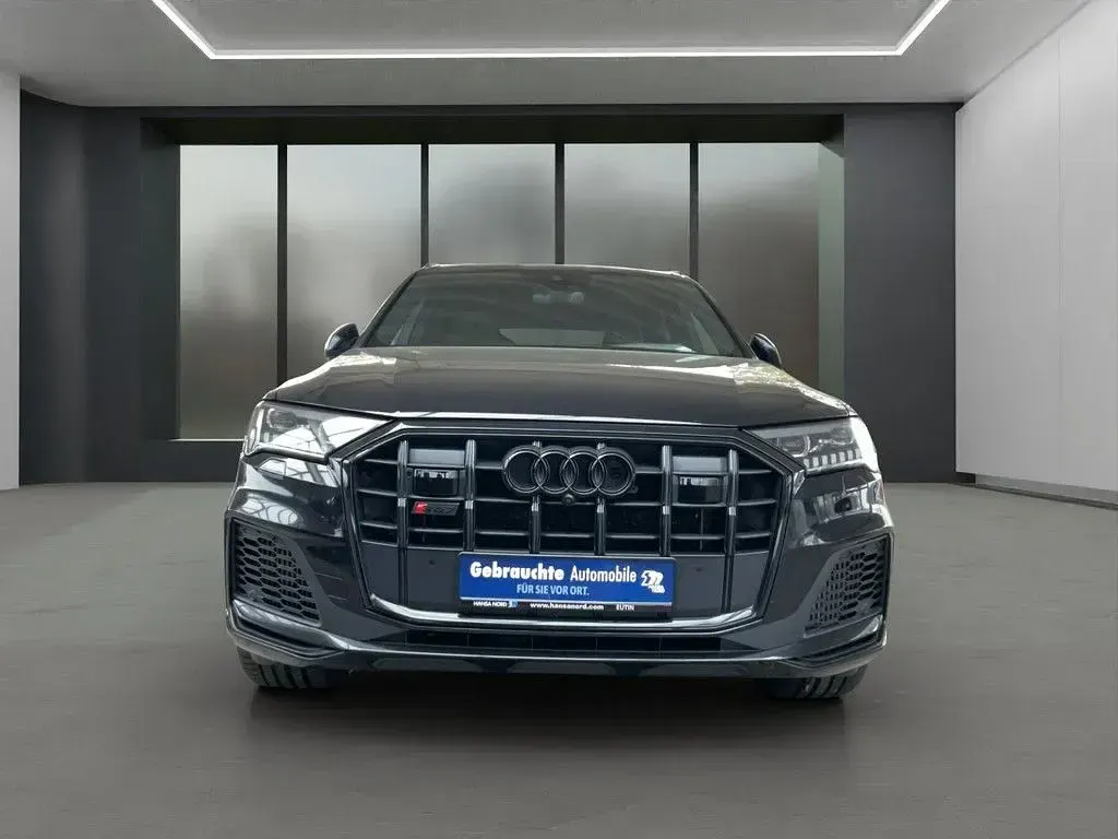 Gebraucht Audi SQ7 Sport 435 PS (319 kW) 2020 Schwarz / orcaschwarz (metallic) SUV