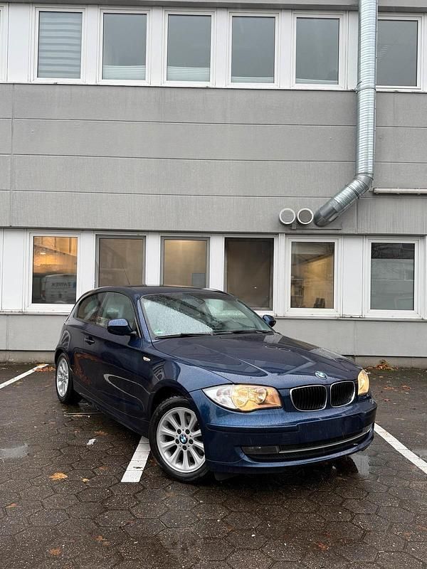Gebraucht BMW 118 Coupé 143 PS (105 kW) 2010 Blau Coupé