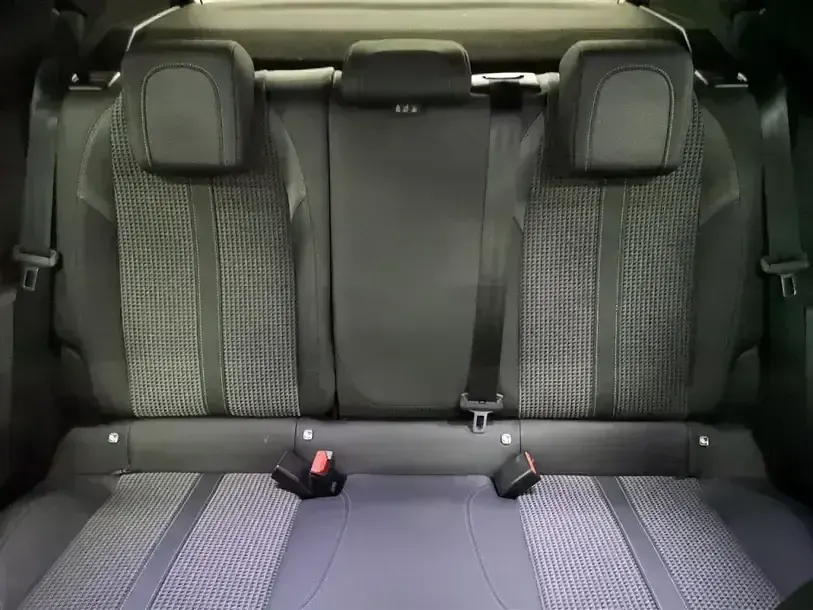 Gebraucht Peugeot 2008 GT 131 PS (96 kW) 2022 Weiss SUV