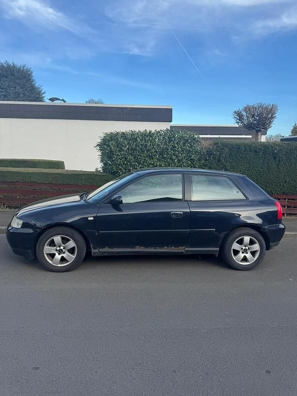 Gebraucht Audi A3 101 PS (74 kW) 2000 Blau Kleinwagen