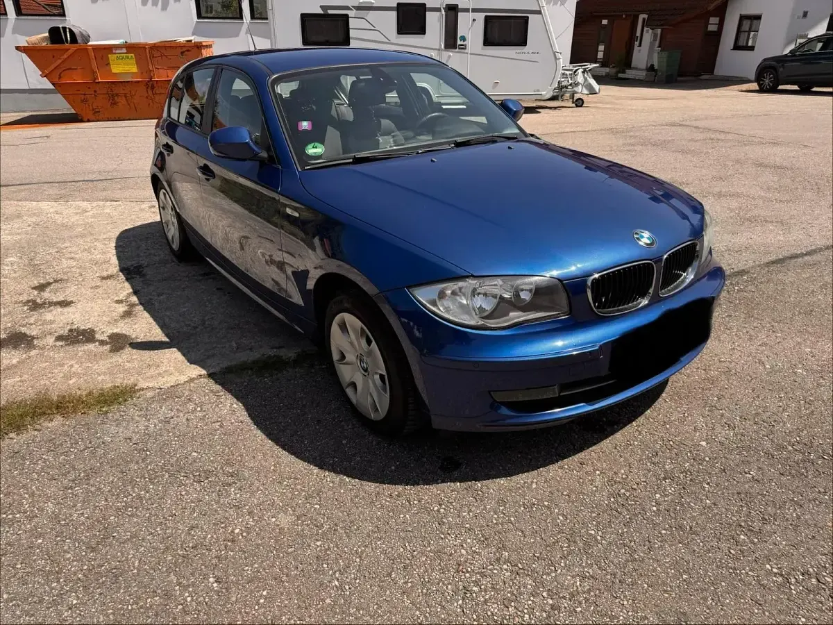 Gebraucht BMW 118 143 PS (105 kW) 2009 Blau Kleinwagen
