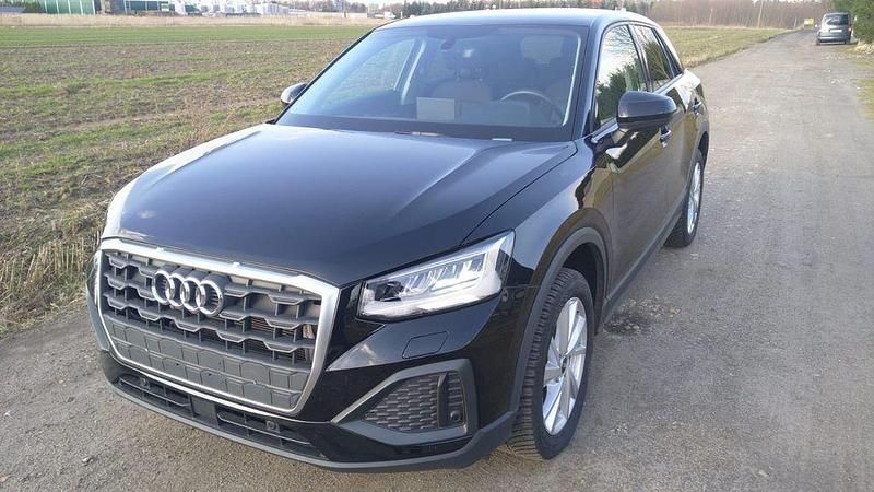 Gebraucht Audi Q2 150 PS (110 kW) 2022 Schwarz SUV
