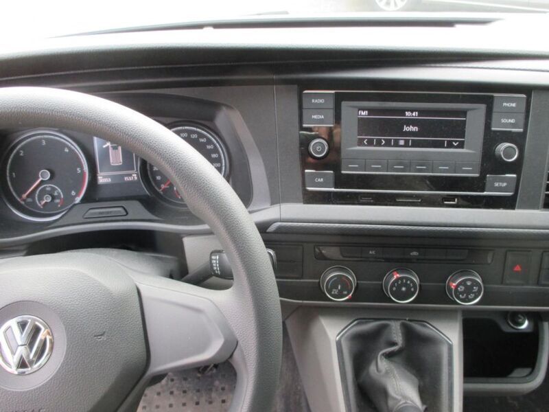 Gebraucht VW T6.1 150 PS (110 kW) 2020 Candyweiss Van
