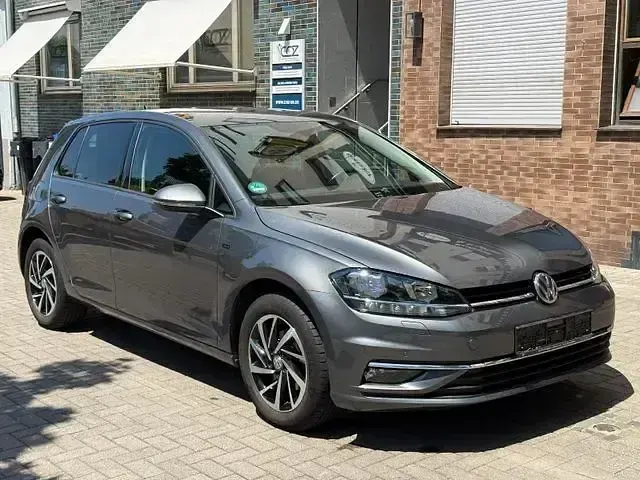 Gebraucht VW Golf VII Join 96 PS (70 kW) 2018 Andere Limousine