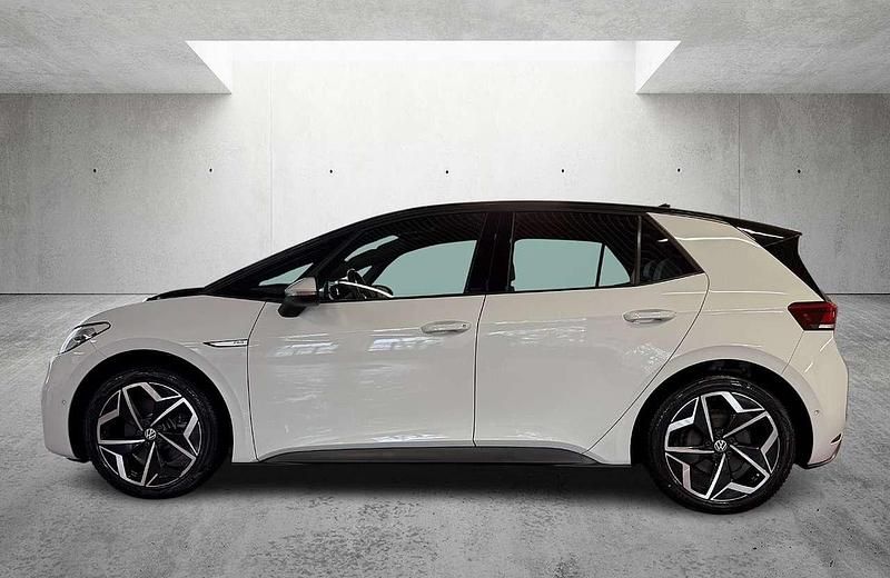 Gebraucht VW ID.3 Pro Performance 150 kW (204 PS) 2022 Weiß Kleinwagen