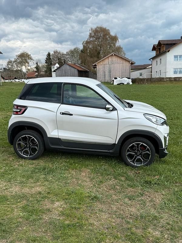 Gebraucht Ligier JS60 2022 Weiß Kleinwagen