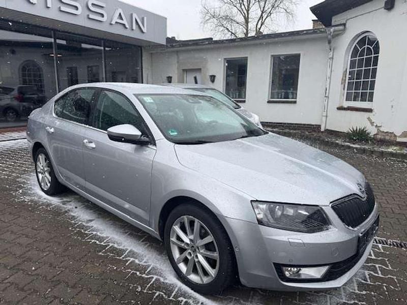 Gebraucht Skoda Octavia Elegance 140 PS (102 kW) 2013 Silber Limousine