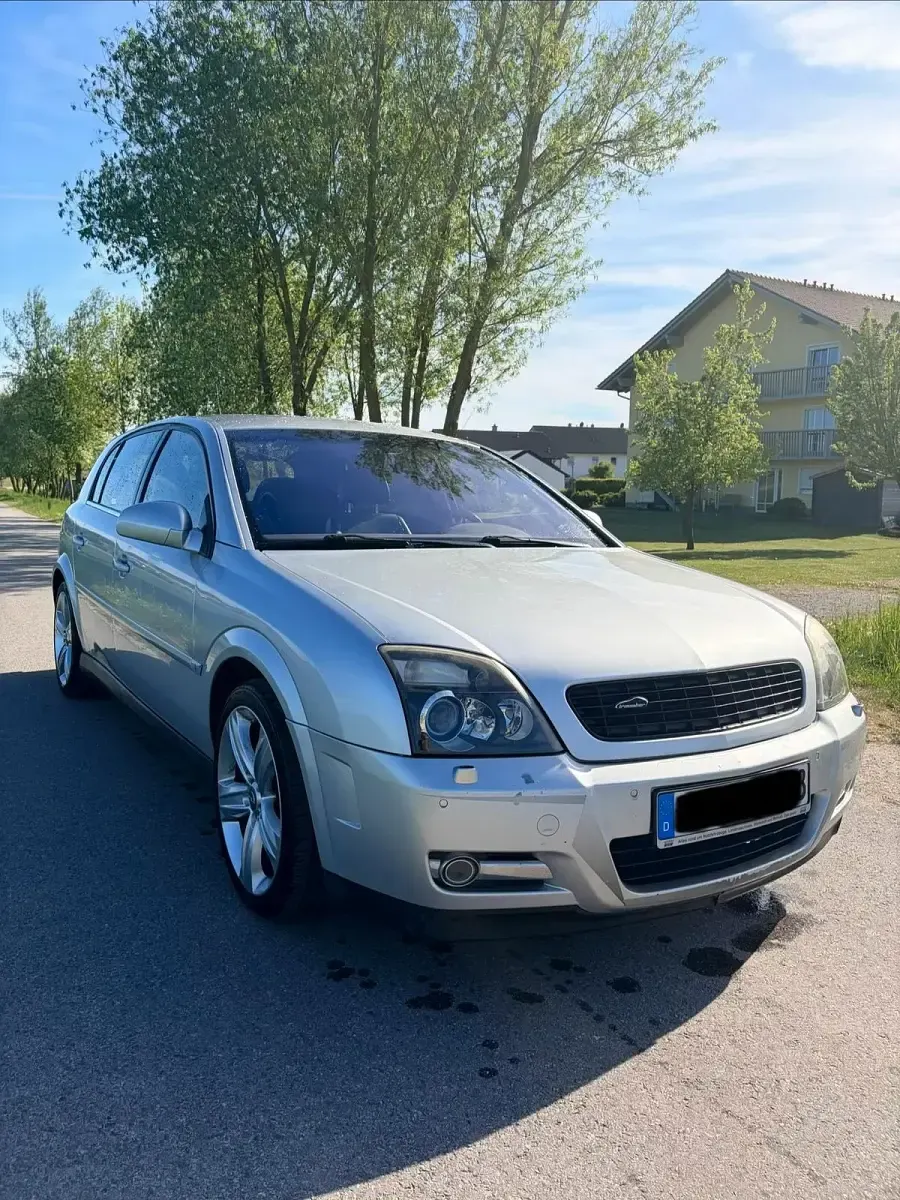 Gebraucht Opel Signum 211 PS (155 kW) 2004 Silber Kleinwagen