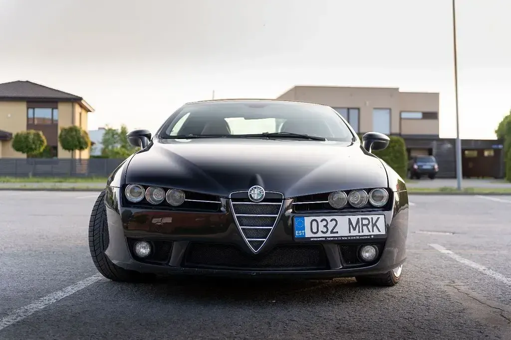 Gebraucht Alfa Romeo Spider 200 PS (147 kW) 2010 Schwarz Cabrio
