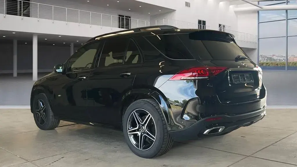Gebraucht Mercedes GLE400 AMG line 330 PS (242 kW) 2022 Schwarz SUV