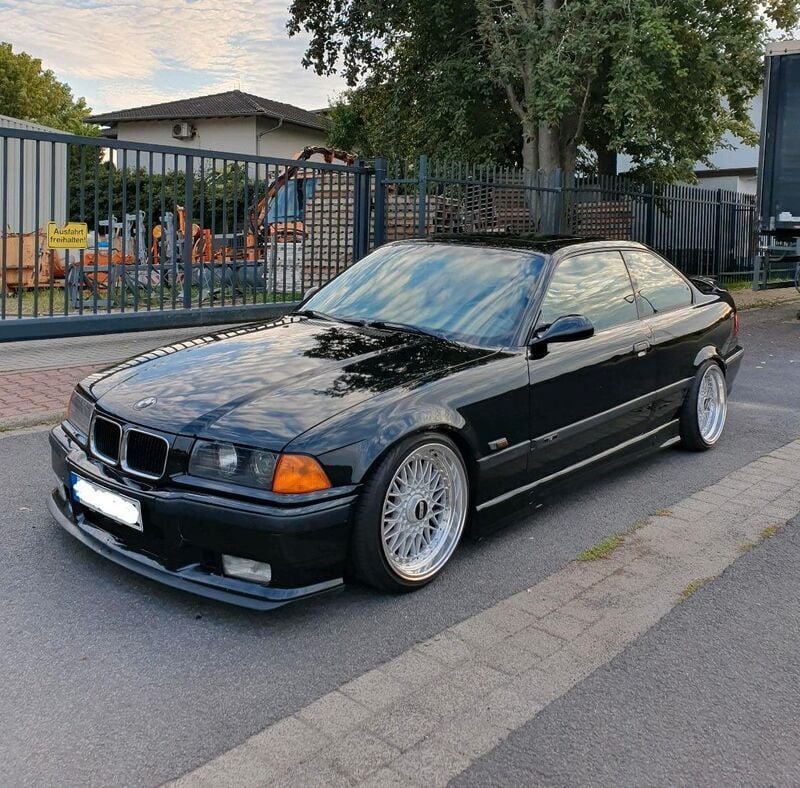 Verkauft BMW 325 e36 Coupe i M Paket B., gebraucht 1994, 308.000 km in  Hessen - Hanau