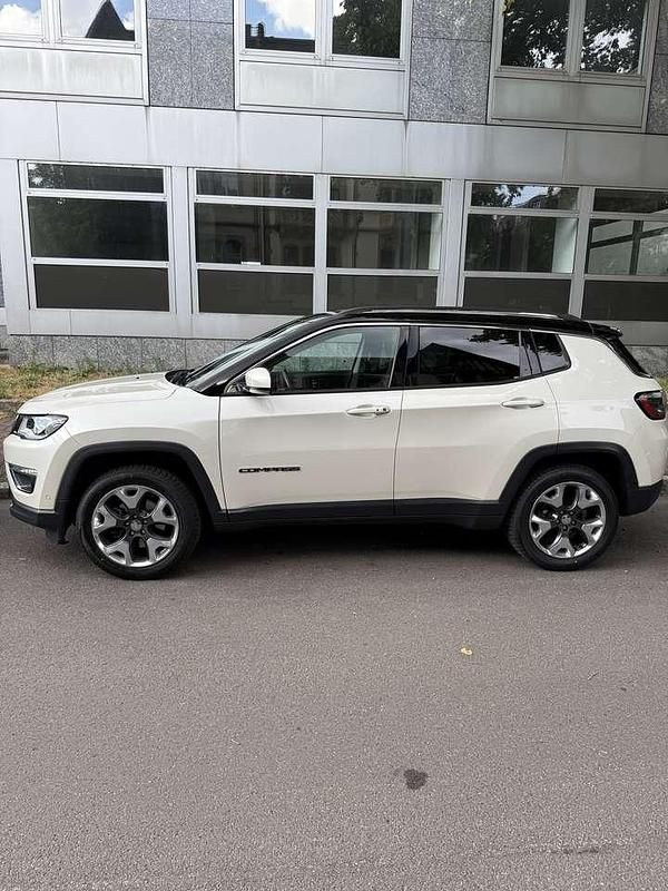 Gebraucht Jeep Compass Limited 170 PS (125 kW) 2018 SUV