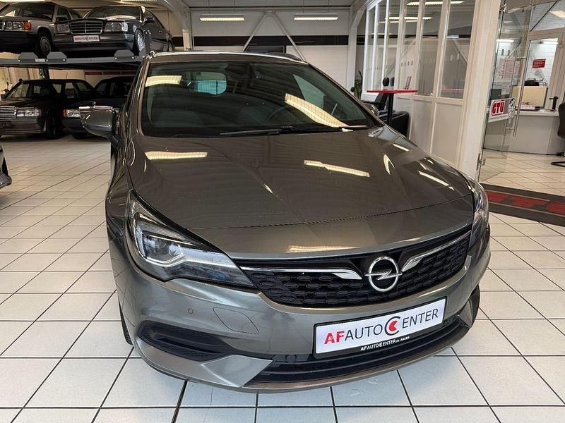 Gebraucht Opel Astra Elegance 122 PS (89 kW) 2020 Grau Kombi