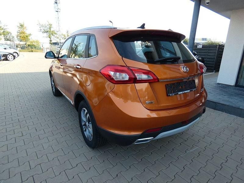 Gebraucht Baic X65 177 PS (130 kW) 2017 Gold SUV