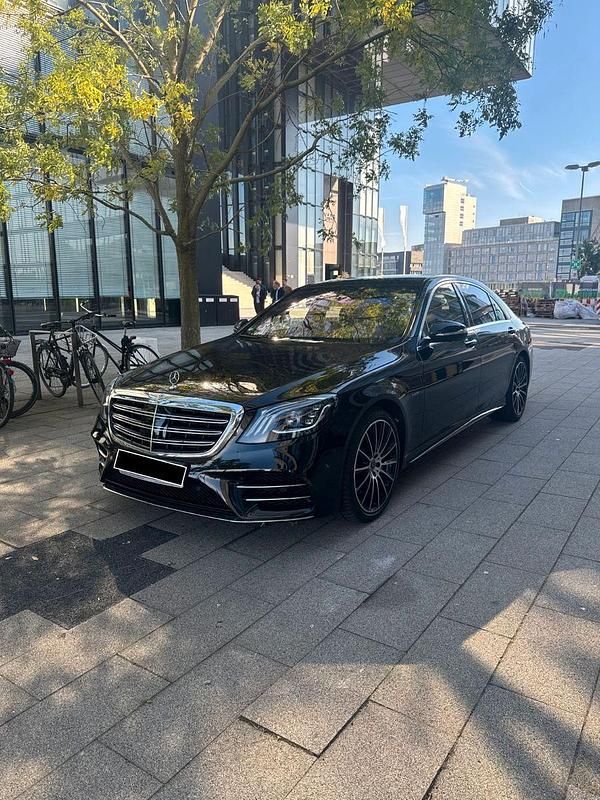 Schwarz Gebraucht 2020 Mercedes S560 Limousine | 67.000 € (Fairer Preis) - Bild 1/4