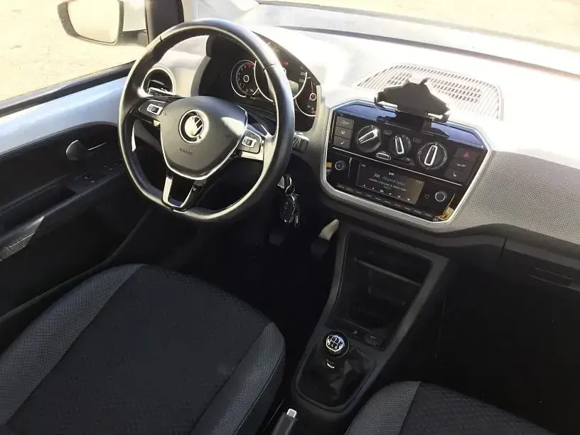 Gebraucht VW up! Active 65 PS (47 kW) 2022 Pure white Kleinwagen