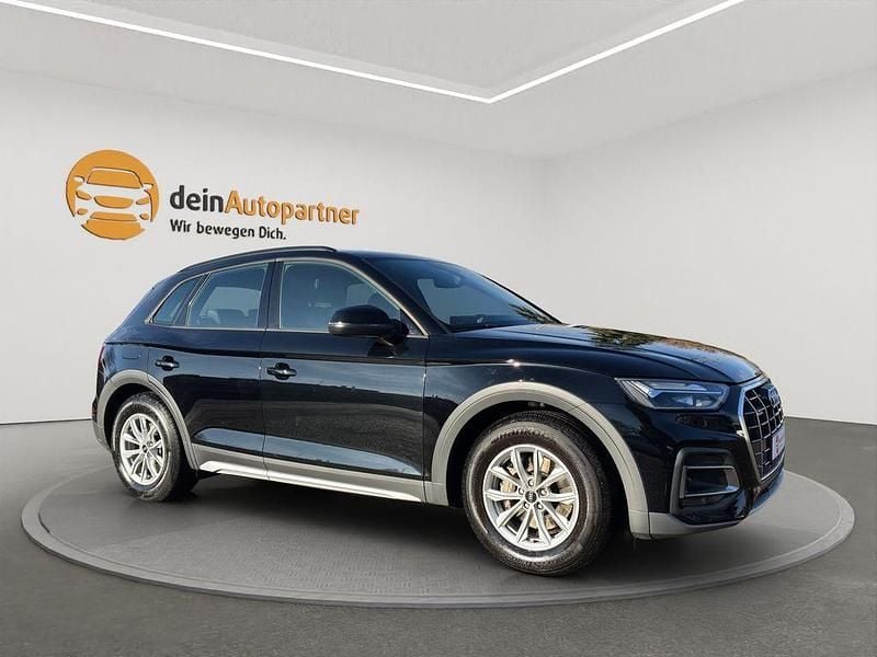 Gebraucht Audi Q5 S-Line 204 PS (150 kW) 2022 Brillantschwarz SUV
