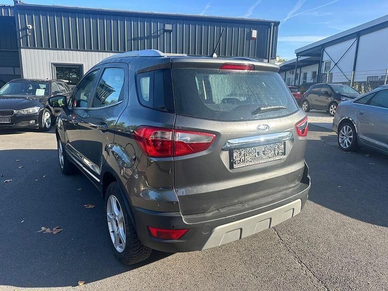 Gebraucht Ford Ecosport Titanium 125 PS (91 kW) 2019 Grau SUV
