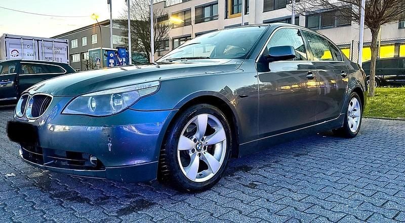 Gebraucht BMW 525 192 PS (141 kW) 2004 Grau Limousine
