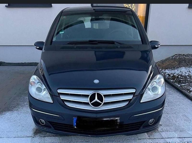 Gebraucht Mercedes B170 116 PS (85 kW) 2008 Blau Van / Kleinbus