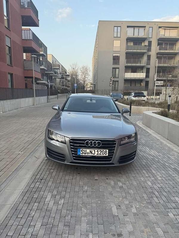 Gebraucht Audi A7 204 PS (150 kW) 2012 Grau Kleinwagen