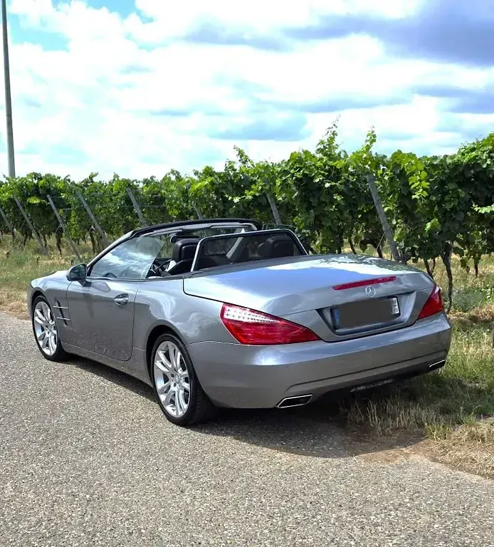 Gebraucht Mercedes SL500 435 PS (319 kW) 2012 Silber Cabrio