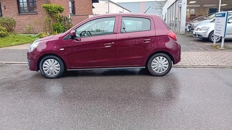 Gebraucht Mitsubishi Space Star 71 PS (52 kW) 2020 Rot Kleinwagen