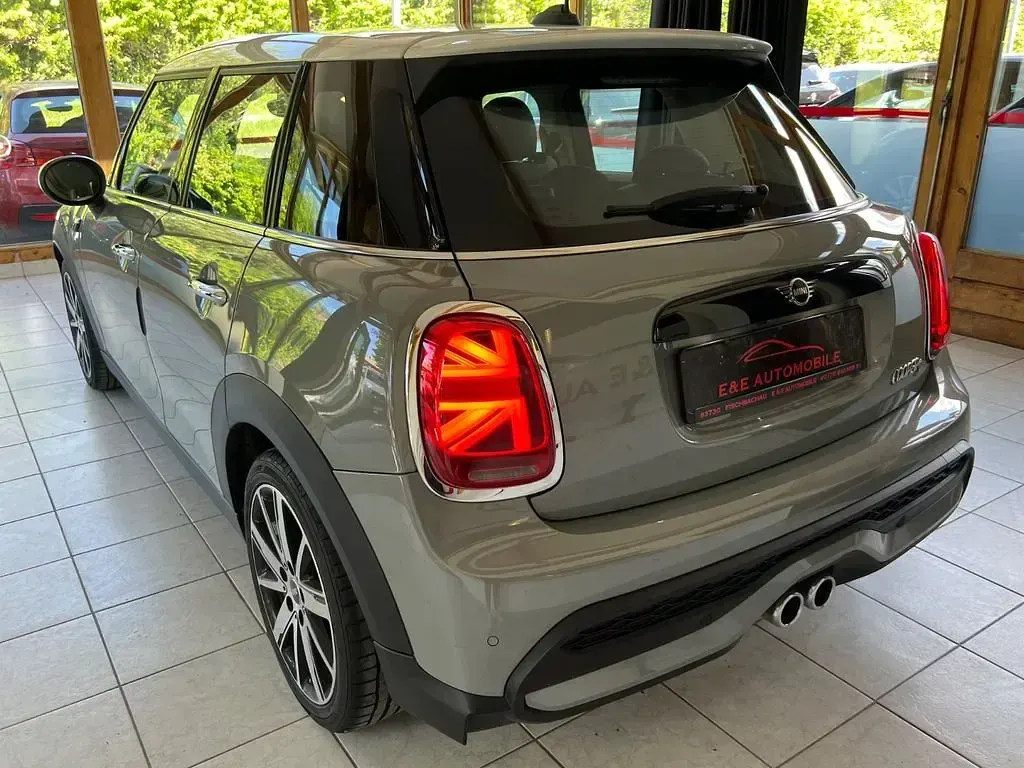 Gebraucht Mini Cooper S Classic 178 PS (130 kW) 2022 Grau Kleinwagen