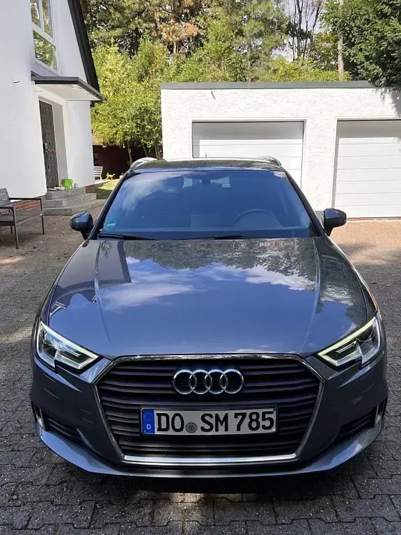 Gebraucht Audi A3 150 PS (110 kW) 2017 Grau Limousine