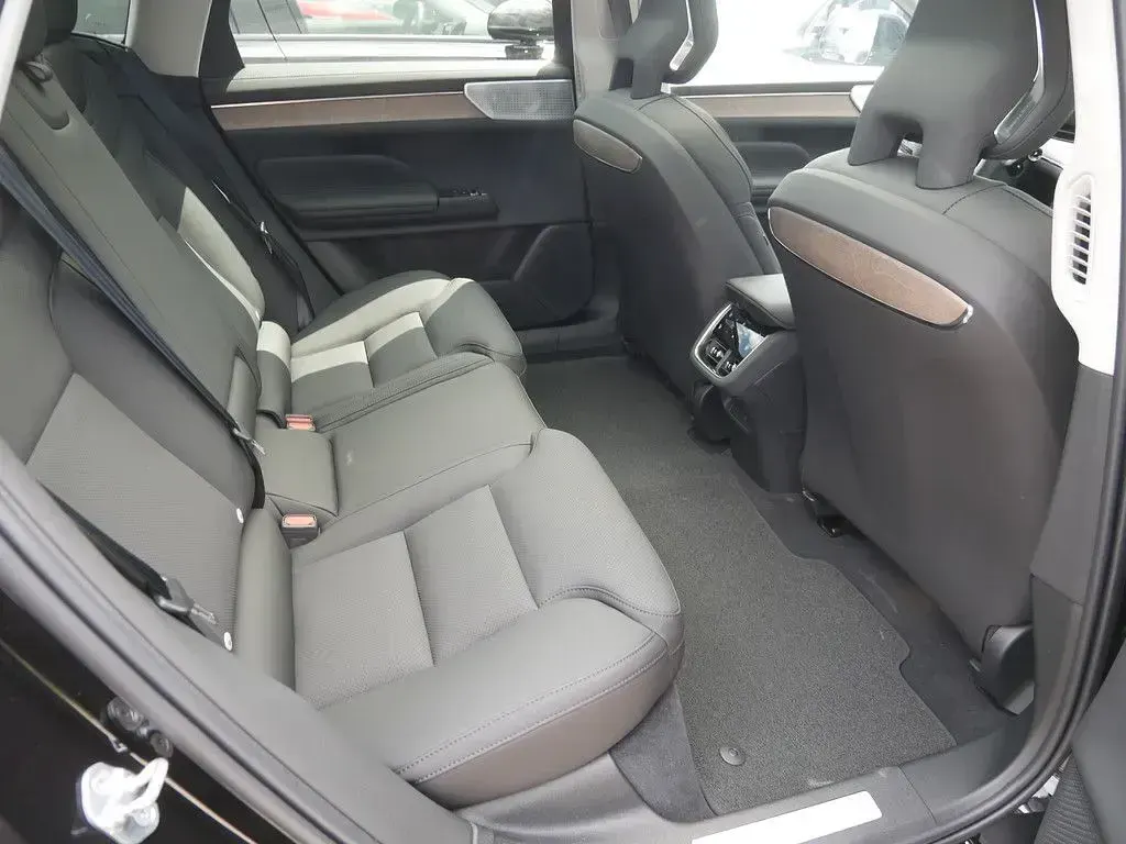 Neu Volvo ES90 Ultra 244 kW (333 PS) 2026 Schwarz Limousine