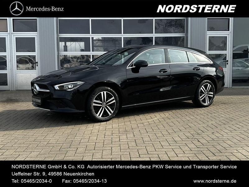 Schwarz Gebraucht 2022 Mercedes CLA250e Shooting Brake Kombi | 22.444 € (Guter Preis) - Bild 1/4