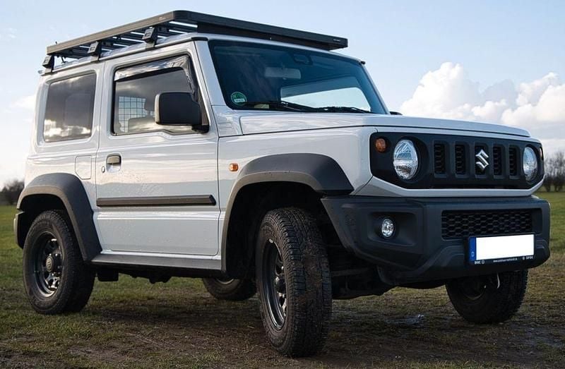 Gebraucht Suzuki Jimny 102 PS (75 kW) 2022 Weiß SUV