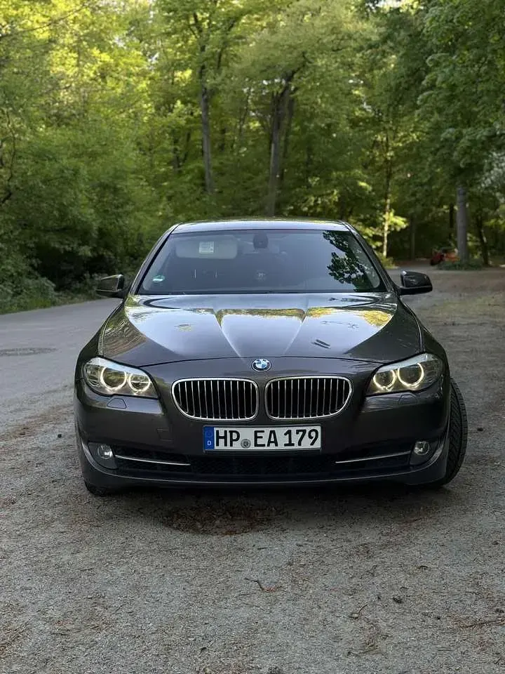 Gebraucht BMW 520 184 PS (135 kW) 2010 Limousine