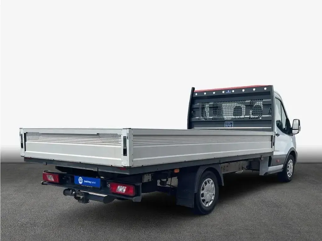 Gebraucht Ford Transit Trend 170 PS (125 kW) 2022 Weiß Van