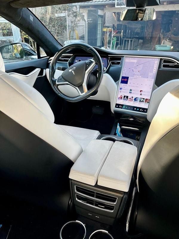 Gebraucht Tesla Model S Performance 450 kW (613 PS) 2017 Schwarz Kleinwagen