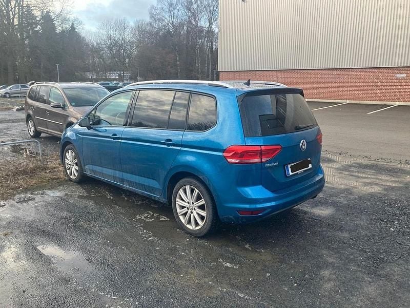 Gebraucht VW Touran Join 116 PS (85 kW) 2019 Blau Van / Kleinbus