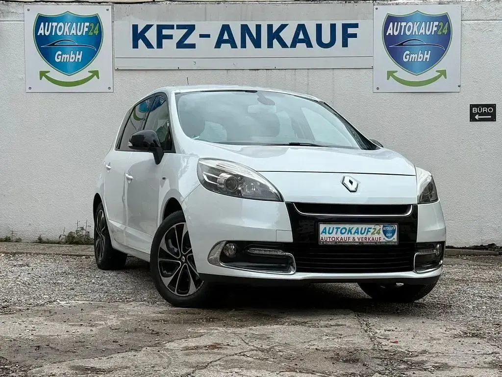 Gebraucht Renault Scénic III Bose Edition 131 PS (96 kW) 2012 Weiß Van / Kleinbus