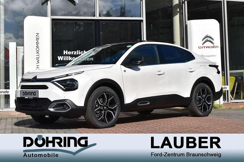 Weiß Gebraucht 2023 Citroën e-C4 Shine Limousine | 22.390 € (Fairer Preis) - Bild 1/4