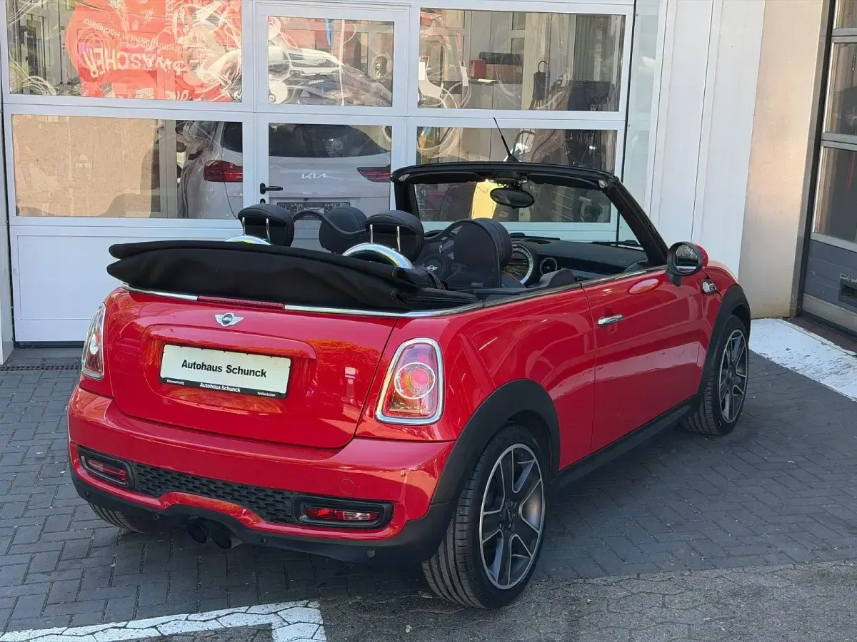 Gebraucht Mini John Cooper Works Cabriolet 211 PS (155 kW) 2011 Rot Cabrio
