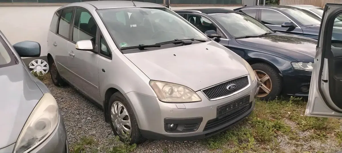Gebraucht Ford C-MAX 136 PS (100 kW) 2004 Silber Van / Kleinbus