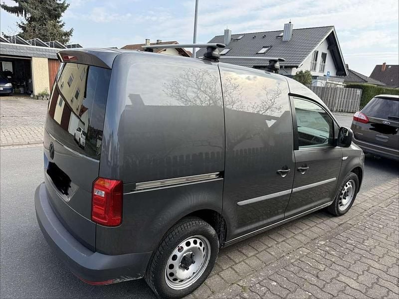 Second-hand VW Caddy 150 CP (110 kW) 2018 Gri Monovolum