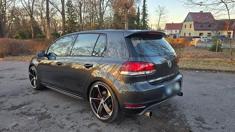 Gebraucht VW Golf VI GTI 211 PS (155 kW) 2010 Kleinwagen