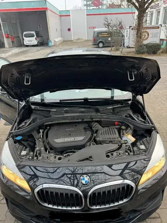 Gebraucht BMW 218 Active Tourer Advantage 150 PS (110 kW) 2019 Schwarz Van / Kleinbus