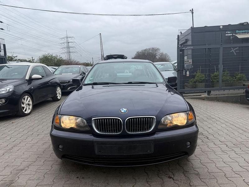 Gebraucht BMW 320 Performance 170 PS (125 kW) 2002 Blau Limousine