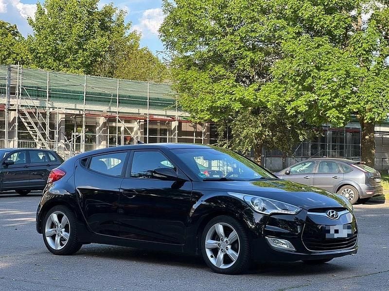 Schwarz Gebraucht 2012 Hyundai Veloster Kleinwagen | 8.000 € (Guter Preis) - Bild 1/4