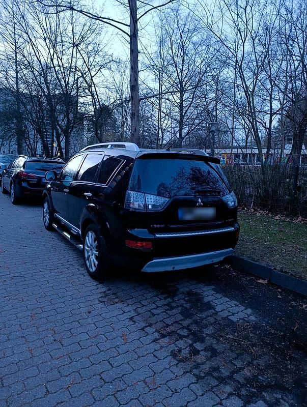 Gebraucht Mitsubishi Outlander 156 PS (114 kW) 2009 SUV