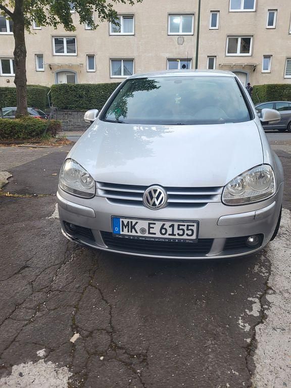 Grau Gebraucht 2008 VW Golf VI United Limousine | 2.999 € (Fairer Preis) - Bild 1/3