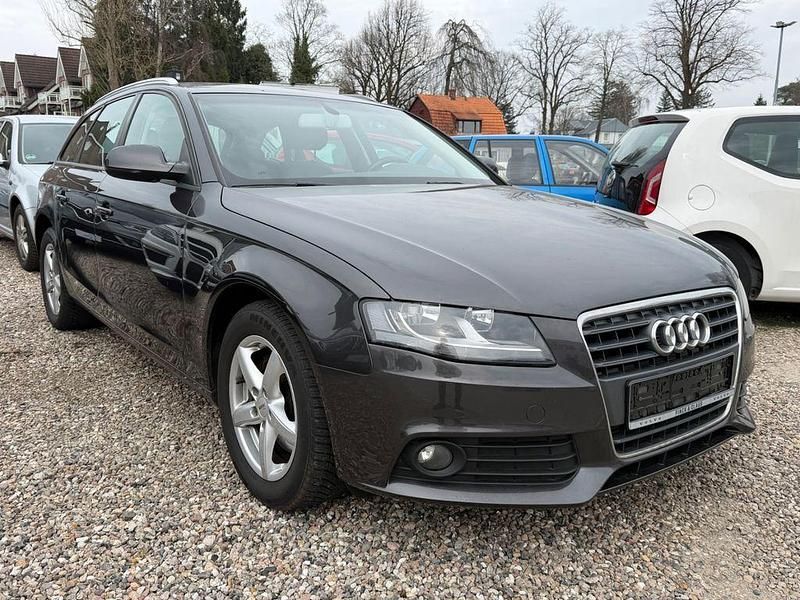 Gebraucht Audi A4 Attraction 170 PS (125 kW) 2010 Grau Kombi